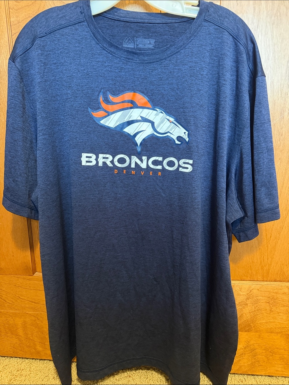 Like new - Navy Denver Broncos Short Sleeve Tee with Orange and White Logo NFL